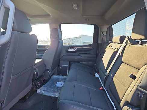 New 2026 GMC Sierra 1500 Elevation image 8