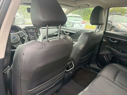 Used 2024 Subaru Outback Limited AWD/4WD image 11