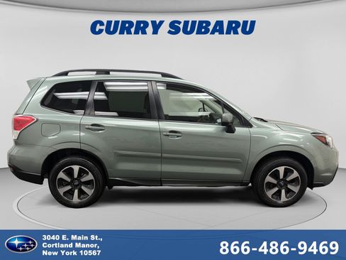 Used 2017 Subaru Forester 2.5i Premium w/ All-Weather Package AWD/4WD image 6