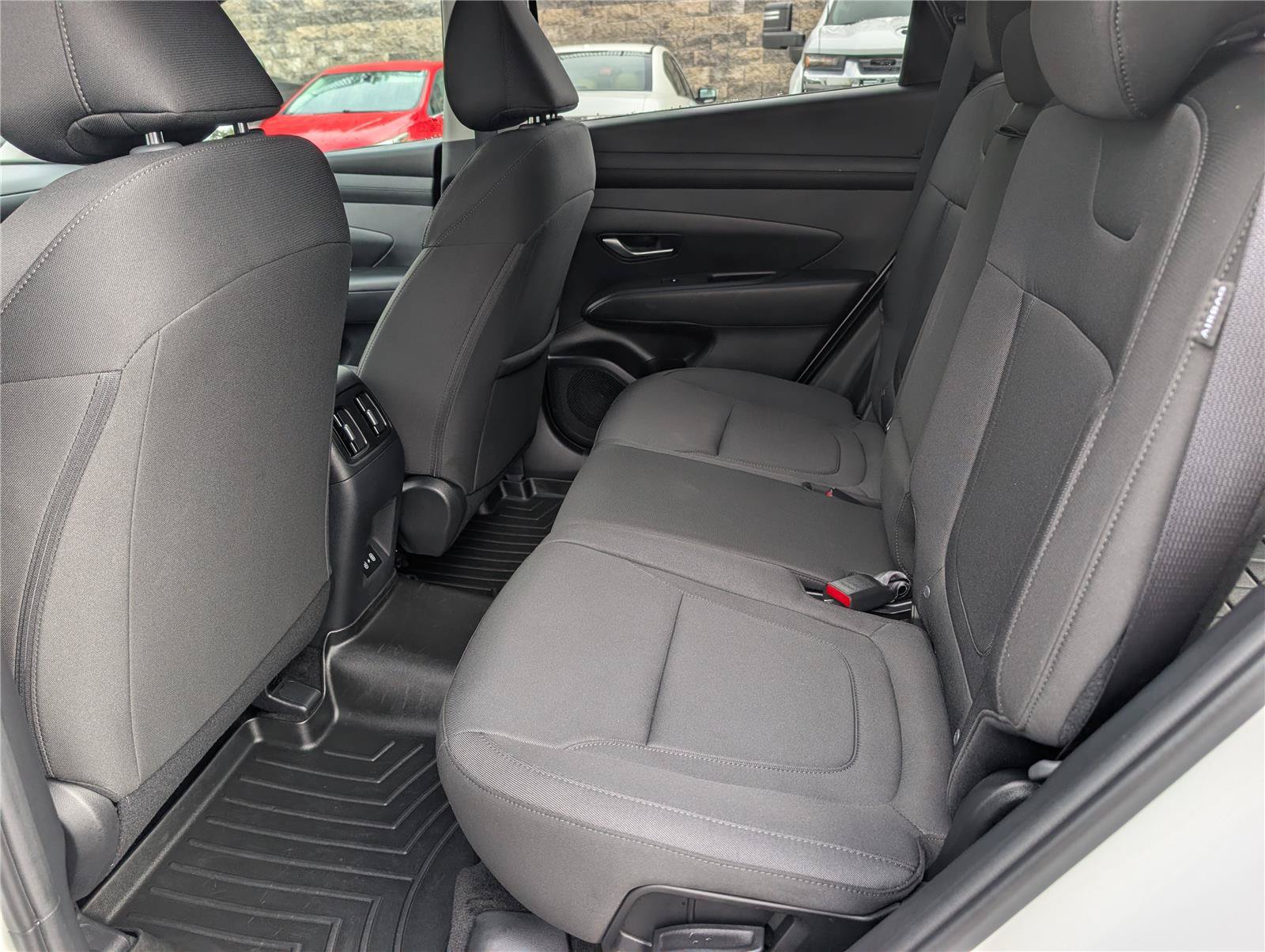 Used 2025 Hyundai Tucson SEL AWD/4WD image 15