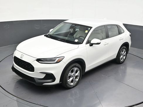 Used 2025 Honda HR-V LX image 14