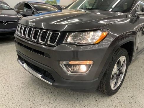 Used 2021 Jeep Compass Limited AWD/4WD image 38
