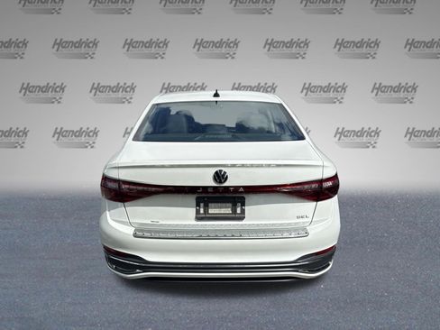 Used 2025 Volkswagen Jetta SEL FWD image 7
