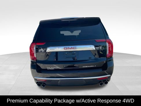 Used 2023 GMC Yukon Denali w/ Denali Reserve Package image 7