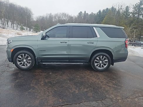 Used 2023 Chevrolet Tahoe LT w/ Luxury Package image 2