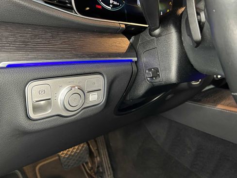 Used 2021 Mercedes-Benz GLE 350 4MATIC image 27
