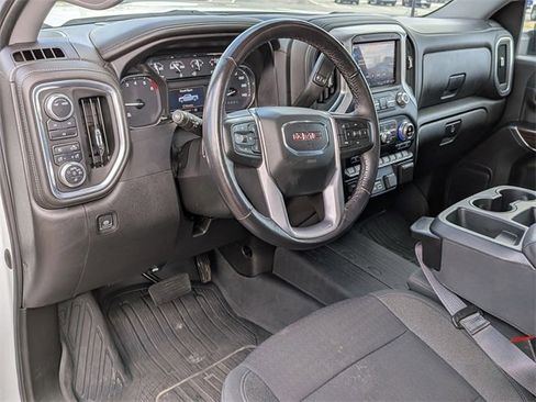 Used 2022 GMC Sierra 2500 SLE w/ SLE Value Package; image 17