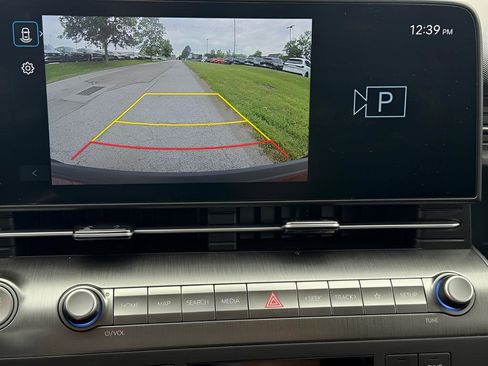 Used 2024 Hyundai Kona SEL w/ Convenience Package FWD image 28