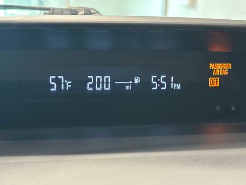 Used 2016 Subaru Crosstrek 2.0i Premium w/ Moonroof Package AWD/4WD image 13