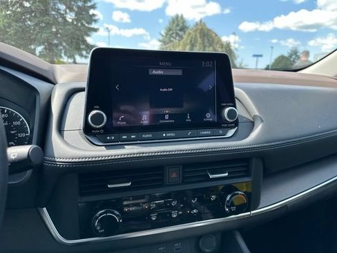 Certified 2023 Nissan Rogue S AWD/4WD image 24