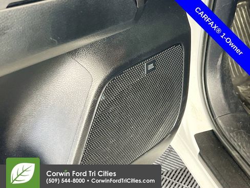 Used 2022 Toyota Tacoma TRD Off-Road w/ TRD Premium Off Road Package image 13