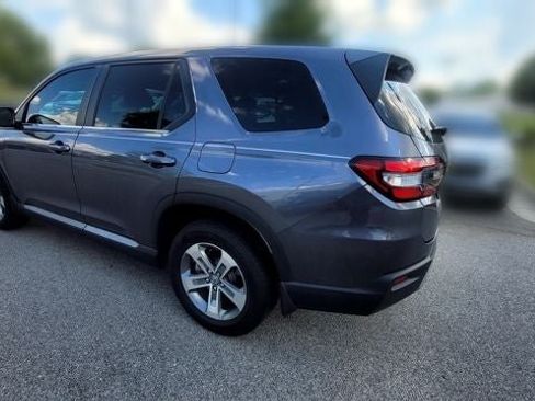 Used 2023 Honda Pilot EX-L image 10