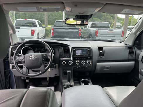 Used 2019 Toyota Sequoia Limited AWD/4WD image 31