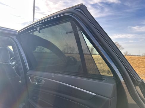 New 2026 Volkswagen Atlas Cross Sport SE AWD/4WD image 34
