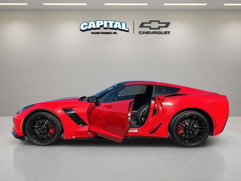 Used 2016 Chevrolet Corvette Z06 w/ 3LZ Preferred Equipment Group image 13