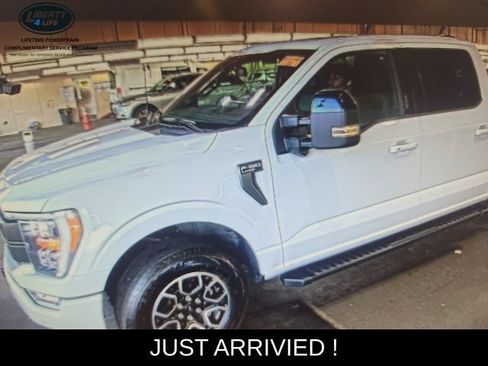 Used 2023 Ford F150 Lariat AWD/4WD image 6