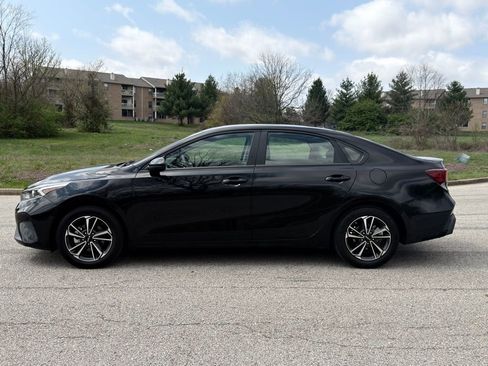 Used 2024 Kia Forte LXS FWD image 38