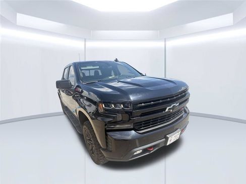 Used 2020 Chevrolet Silverado 1500 LT Trail Boss AWD/4WD image 4