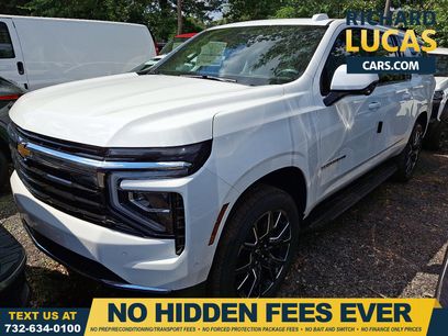 New 2025 Chevrolet Suburban LS w/ LPO, Dark Essentials Package