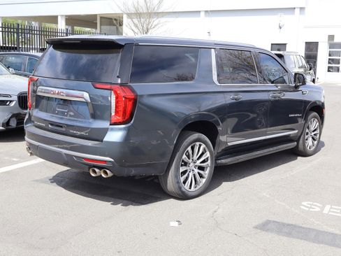 Used 2021 GMC Yukon XL Denali image 10