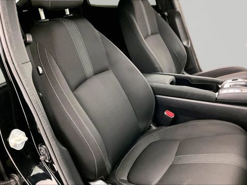 Used 2018 Honda Civic Sport image 23