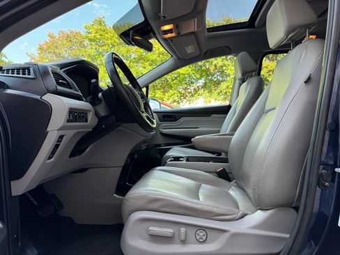 Used 2019 Honda Odyssey Touring image 14