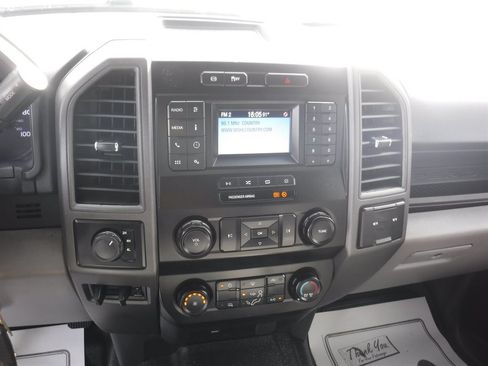 Used 2022 Ford F350 XL w/ Power Equipment Group AWD/4WD image 22