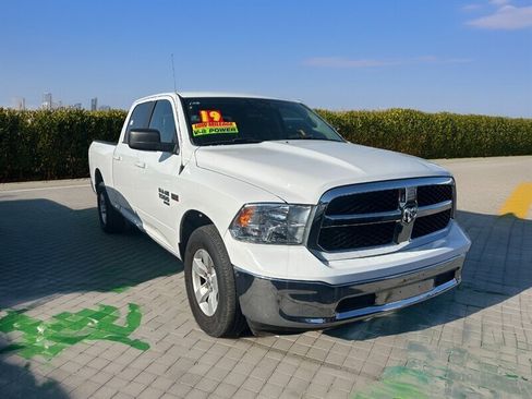 Used 2019 RAM 1500 Classic SLT image 35