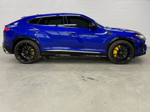 Used 2019 Lamborghini Urus image 20