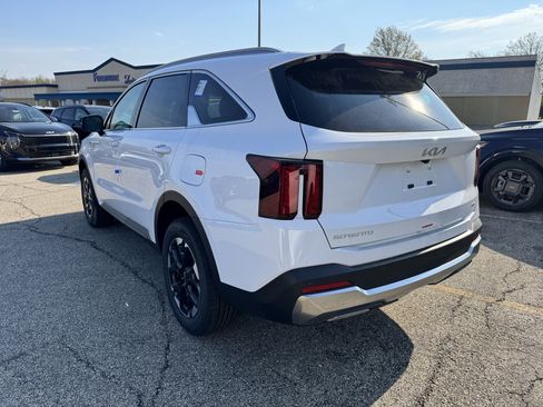 New 2026 Kia Sorento S AWD/4WD image 21