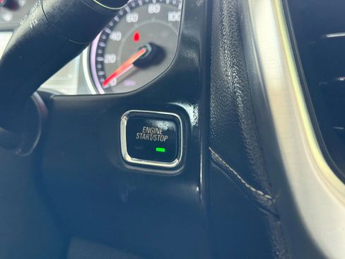 Used 2019 GMC Acadia SLT w/ LPO, Floor Liner Package image 34