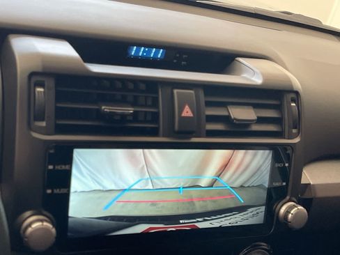 Certified 2019 Toyota 4Runner TRD Off-Road Premium AWD/4WD image 17
