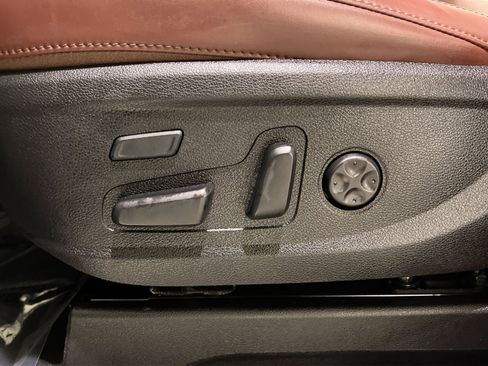 Used 2024 Kia Telluride SX Prestige image 24