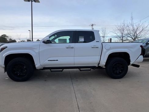 New 2026 Toyota Tacoma SR5 image 3