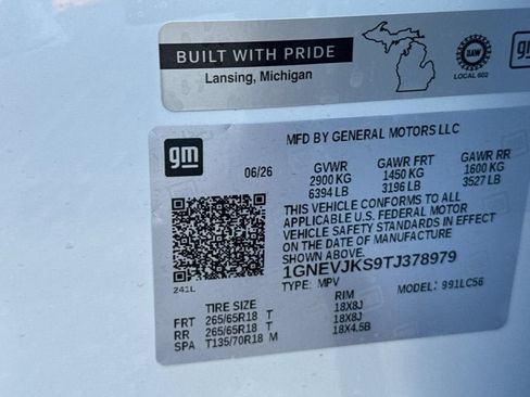 New 2026 Chevrolet Traverse Z71 w/ Enhanced Driving Package AWD/4WD image 30