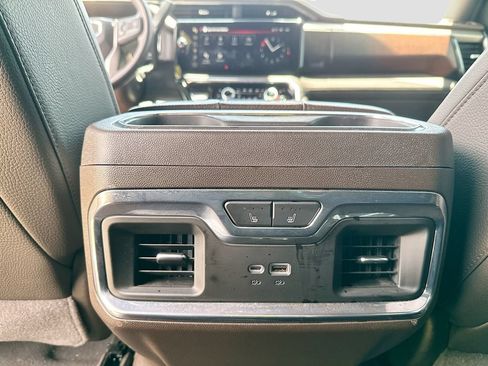 Used 2026 GMC Sierra 2500 Denali w/ Denali Reserve Package AWD/4WD image 23