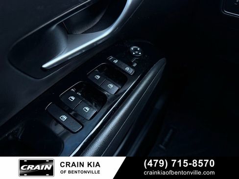 Used 2023 Hyundai Tucson Limited image 11