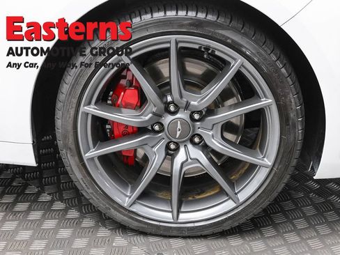 Used 2025 Genesis G70 2.5T RWD image 32