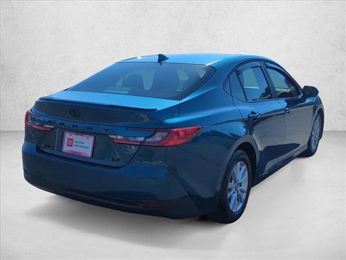Certified 2025 Toyota Camry LE w/ Convenience Package image 5