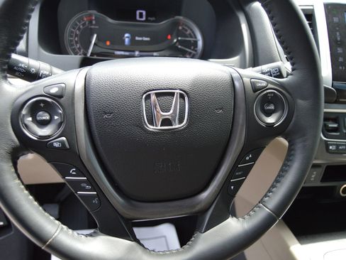 Used 2016 Honda Pilot EX-L image 12