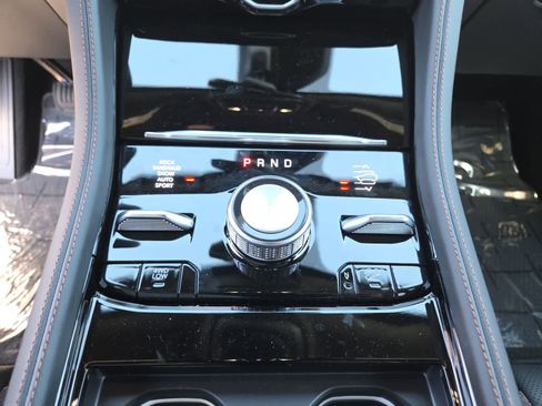 New 2026 Jeep Grand Cherokee L Summit AWD/4WD image 25