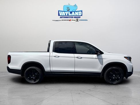 New 2026 Honda Ridgeline Black Edition image 8