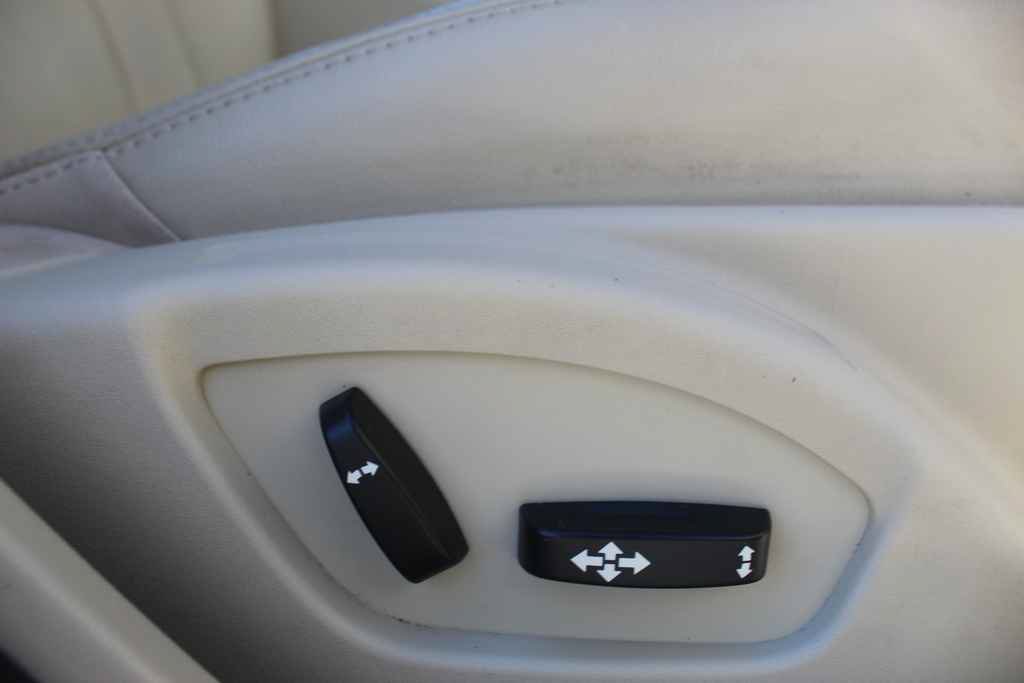 Used 2016 Volvo S60 T5 Premier w/ Convenience Package FWD image 31