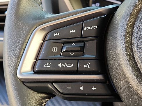 Certified 2025 Subaru Ascent Premium image 19