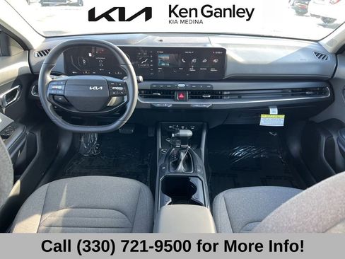 Certified 2025 Kia K4 EX image 45