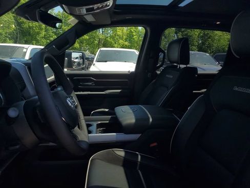 New 2026 RAM 1500 Laramie w/ Night Edition AWD/4WD image 17