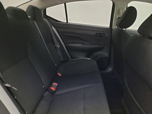 Used 2025 Nissan Versa S FWD image 19