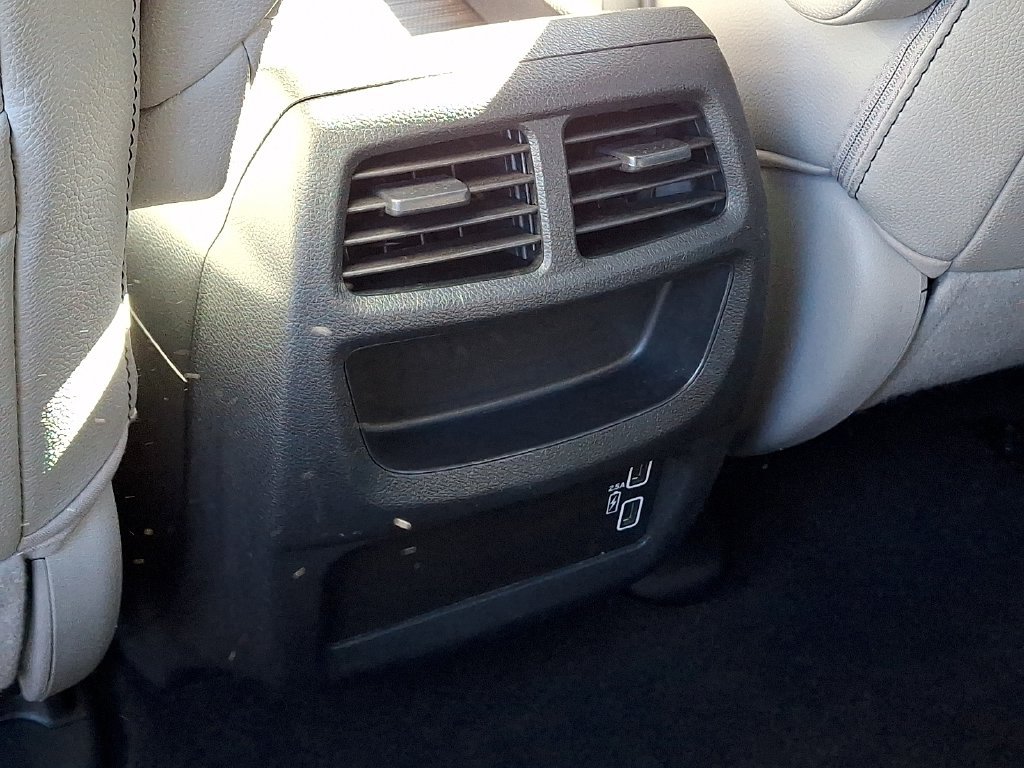 Used 2023 Honda Passport EX-L image 11