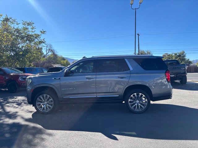 Used 2021 GMC Yukon Denali w/ Denali Ultimate Package AWD/4WD image 5
