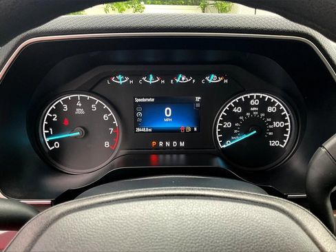 Used 2023 Ford F150 XLT image 14